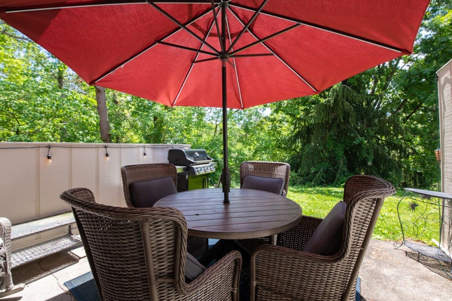 Building Photo - 2806 Suncrest Rd