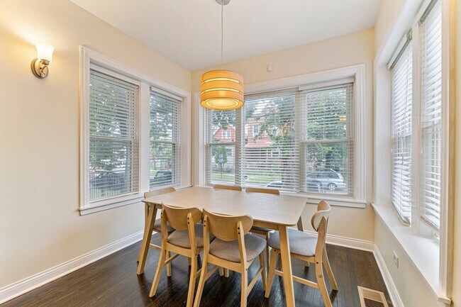 Building Photo - 1351 N Lawndale Ave