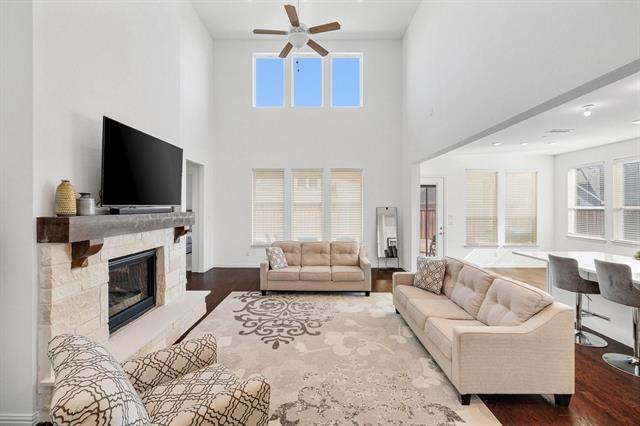 Building Photo - 851 Orchard Dr