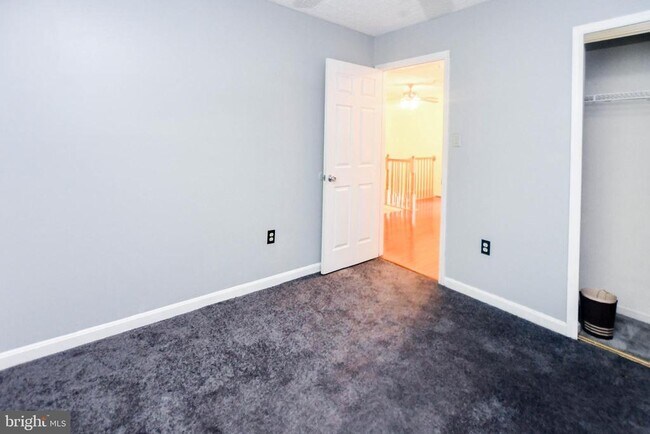 Building Photo - 7234 Tamo Ct