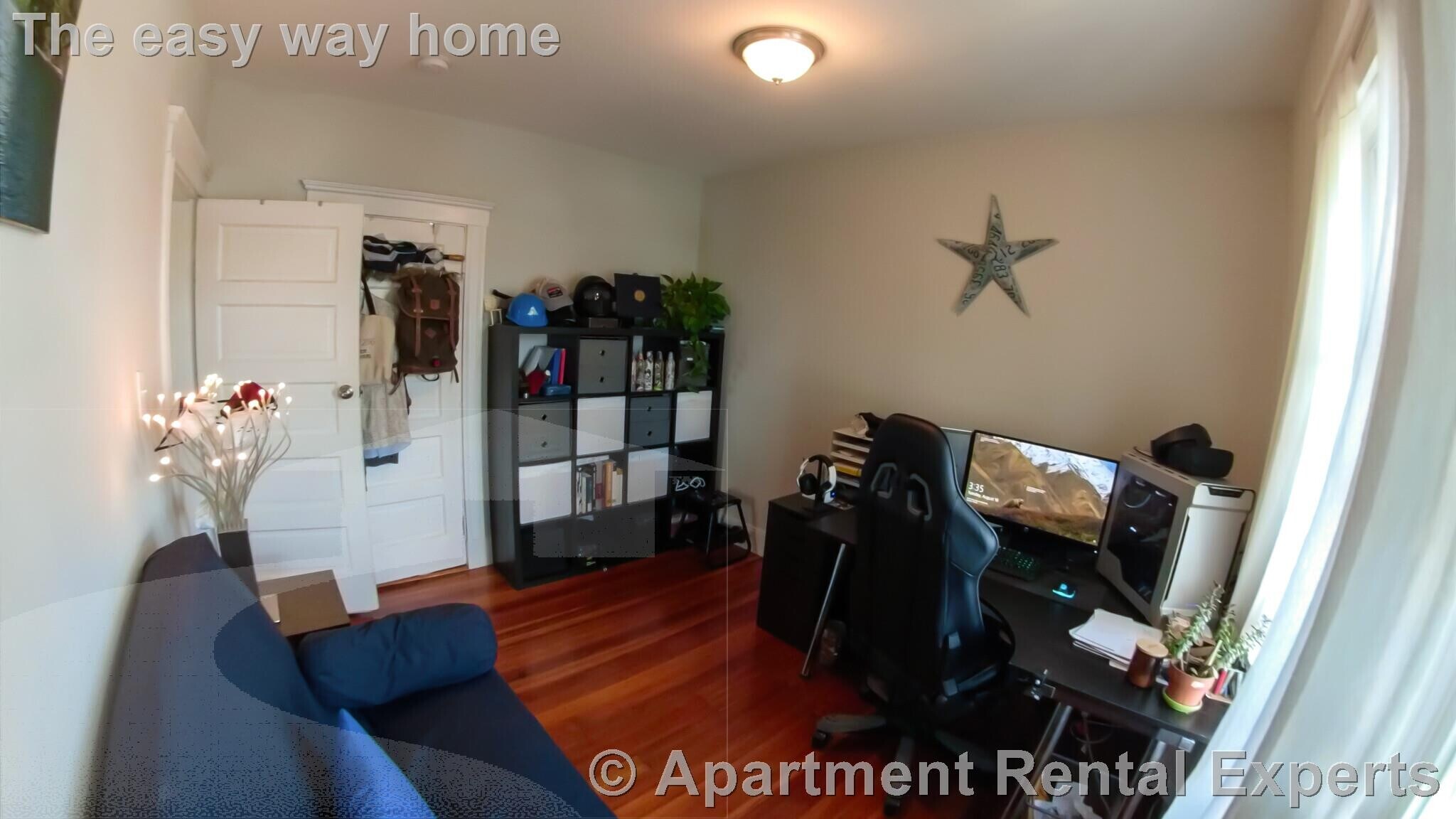 Building Photo - 6 Hinckley St