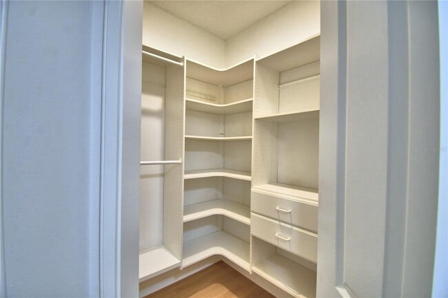 Building Photo - 660 Celebration Ave