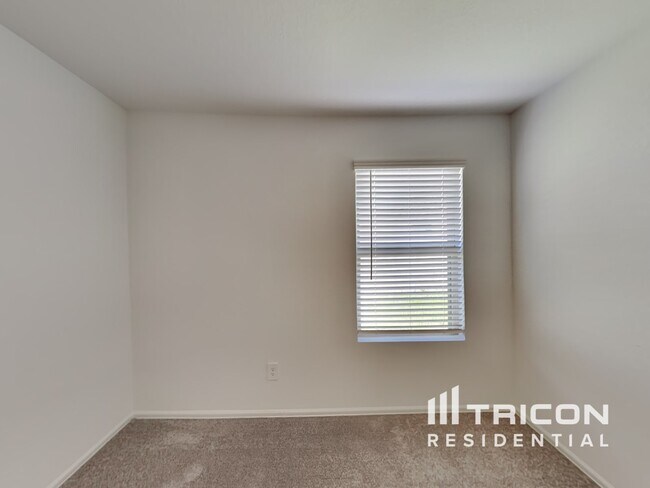 Building Photo - 3009 Twisted Myrtle Dr