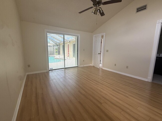 Building Photo - 5532 Golden Eagle Cir