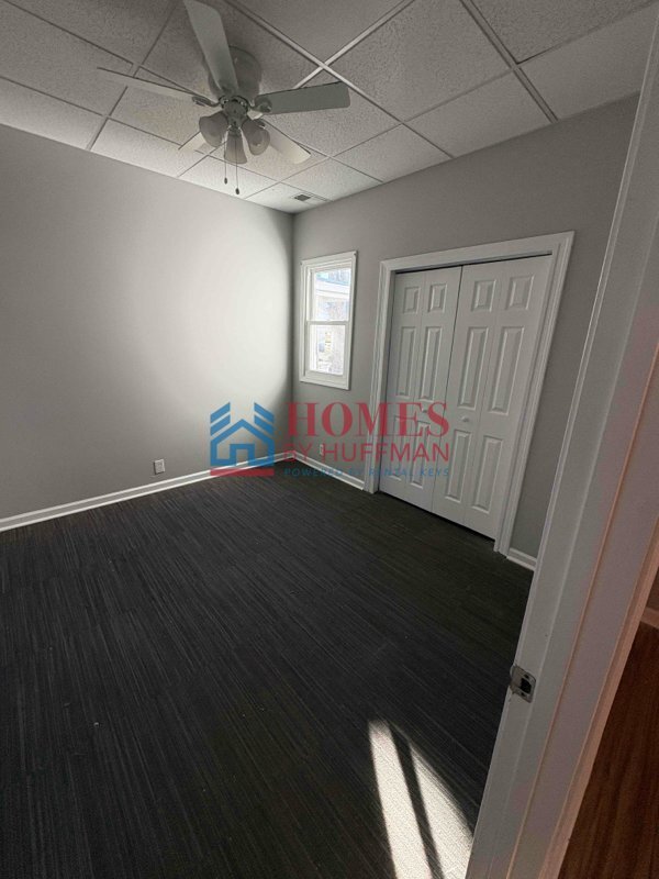 Building Photo - Westside | Three Bedroom House