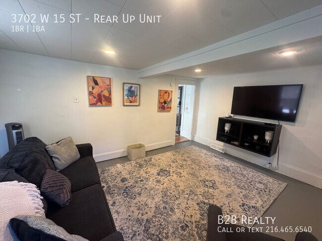 Building Photo - 3702 W 15th St