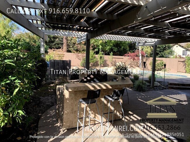 Building Photo - 11595 Big 4 Way