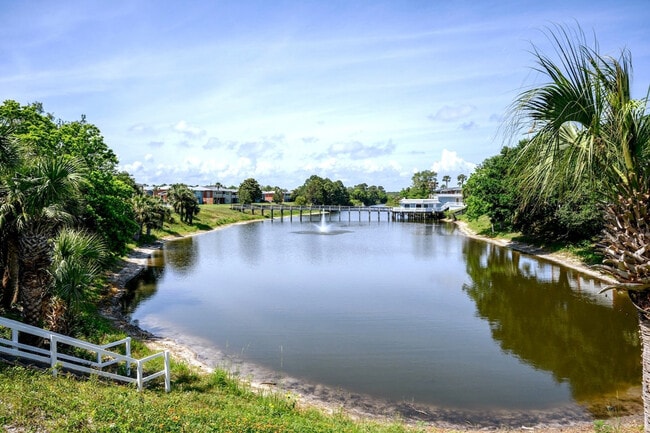 Building Photo - 4000 Gulf Terrace Dr