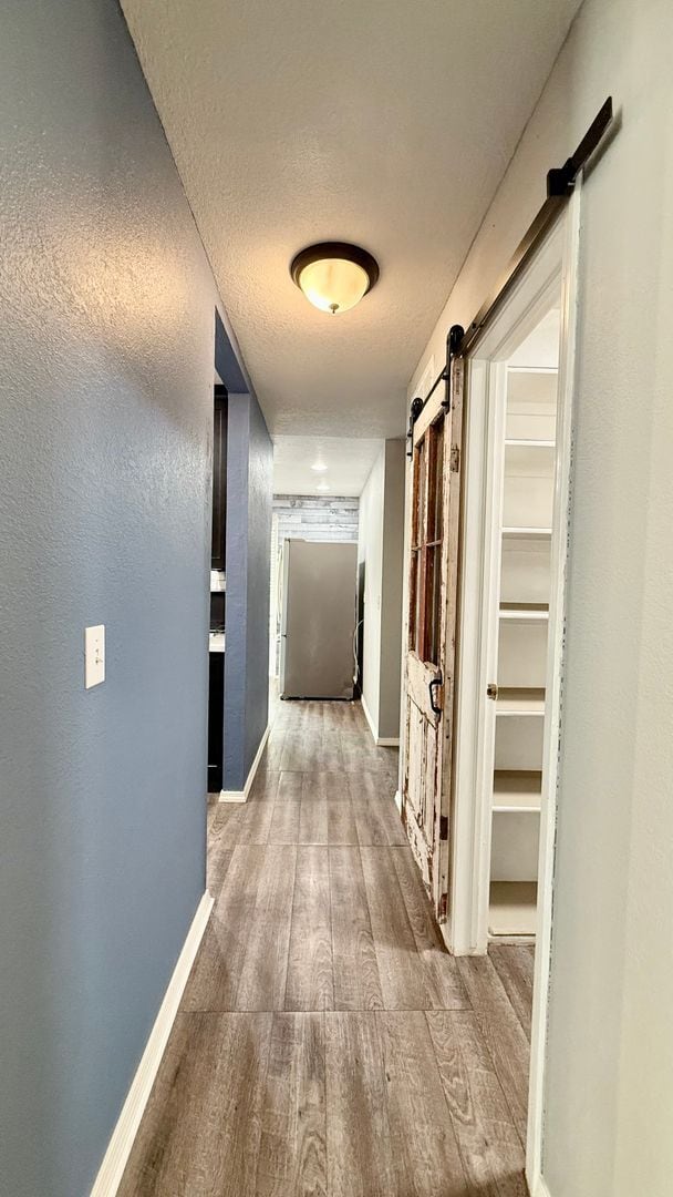 Building Photo - Move in ready home on Hollandale