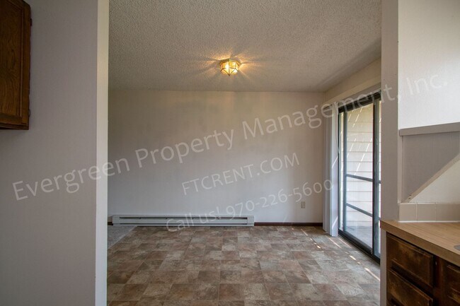 Building Photo - 1636 E Pitkin St