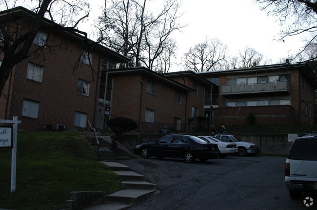 Building Photo - Everall Ridge