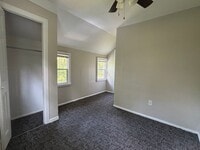 Building Photo - 412 Parsons St