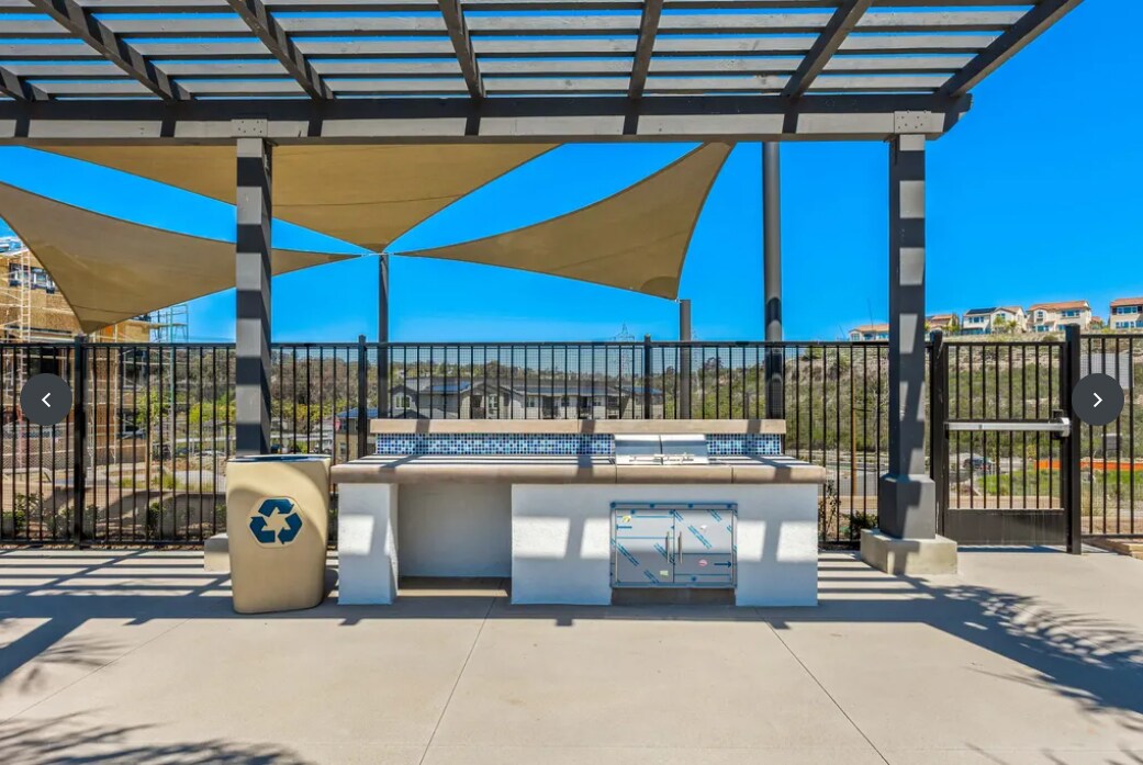 Building Photo - 2524 Chamomile Ln