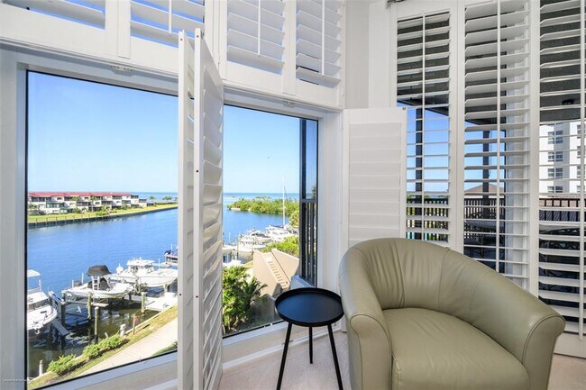 Building Photo - 3313 Sunset Key Cir