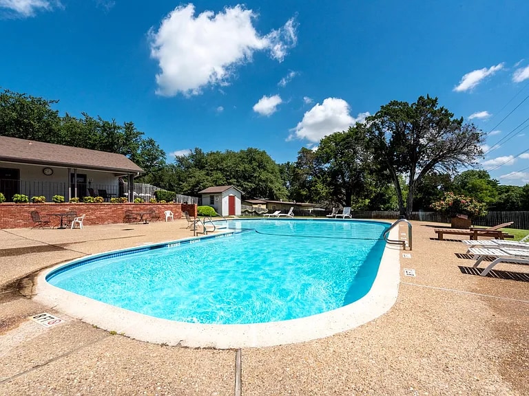 windmill hill community pool at no extra cost - 3708 Windmill Hill St