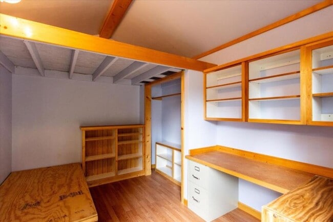 Building Photo - 2 bedroom in Billings MT 59102