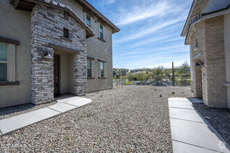 Building Photo - 5100 E Rancho Paloma Dr