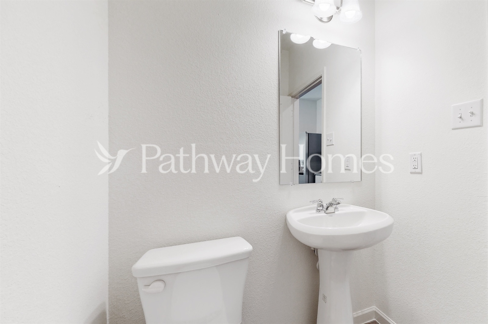 Building Photo - 8357 Hawkview Dr