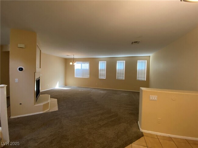 Building Photo - 744 Blue Barrel St