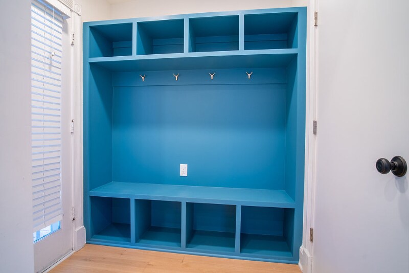 Building Photo - 789 Lake Ave NE