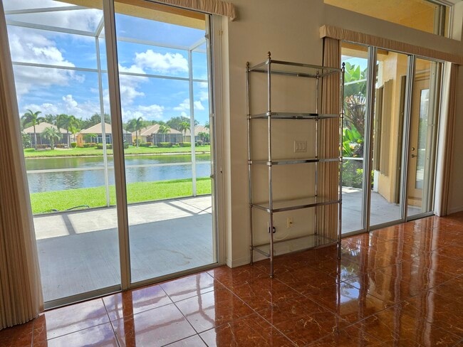 Building Photo - 7145 Veneto Dr
