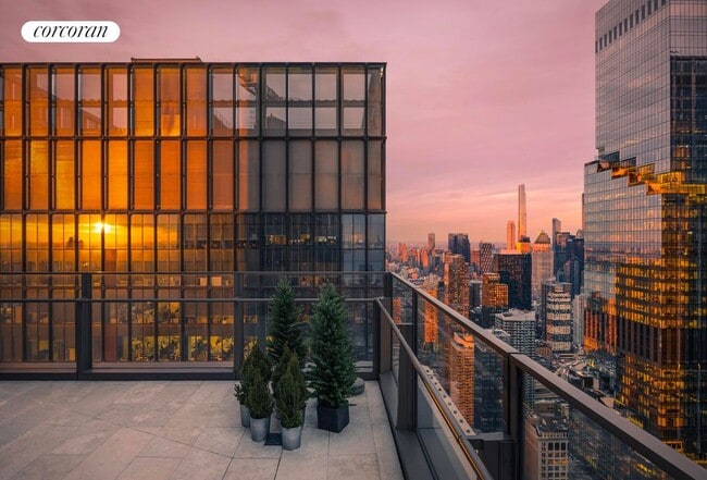 Building Photo - 35 Hudson Yards