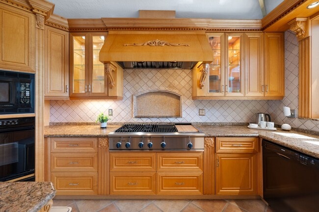 Building Photo - Historic Granada Terrace Home in St. Pete!!