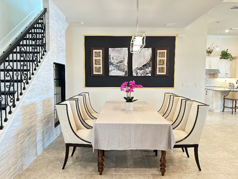 Building Photo - 13349 Verandi St