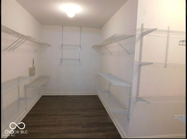 Building Photo - 13203 United Dr