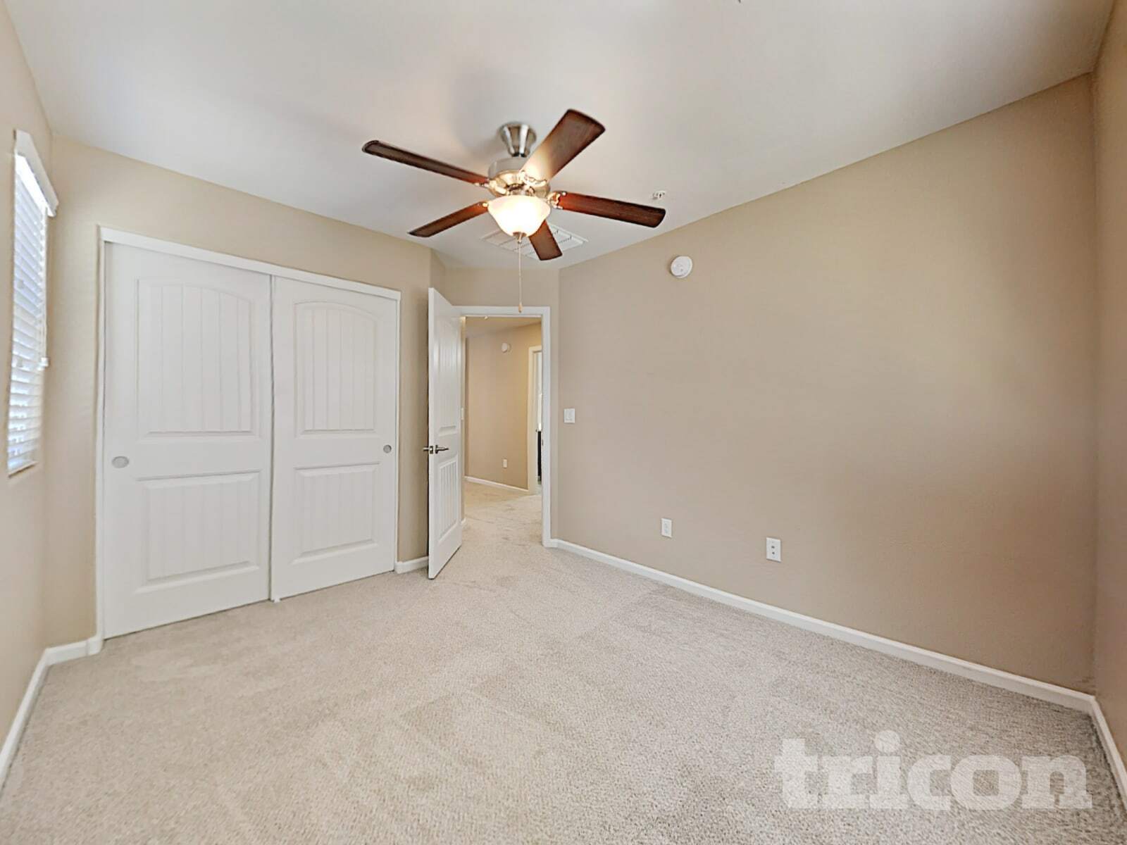 Building Photo - 12532 W Hummingbird Terrace