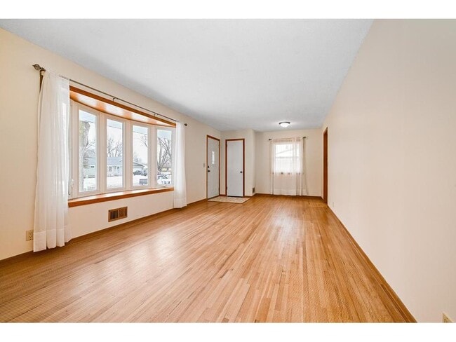 Building Photo - 7201 Kentucky Ave N