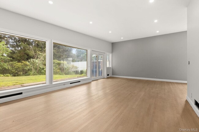 Building Photo - 36 Crosshill Rd