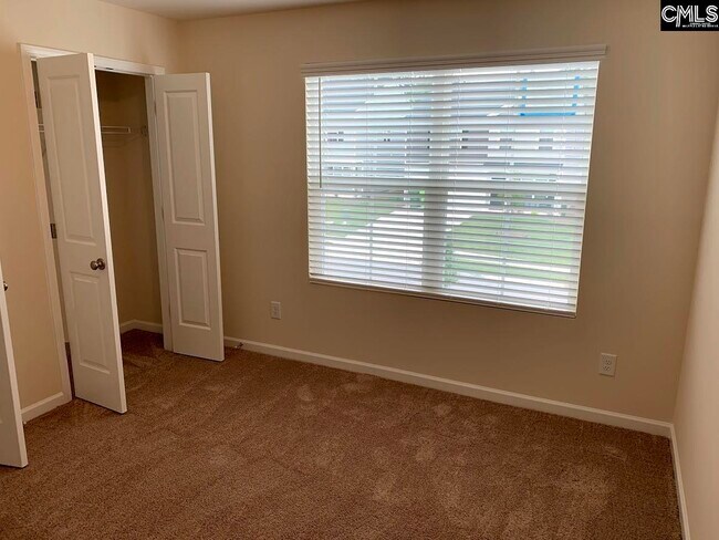Building Photo - 553 Hatteras Dr