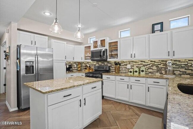 Building Photo - 11344 Bar Ranch Ct