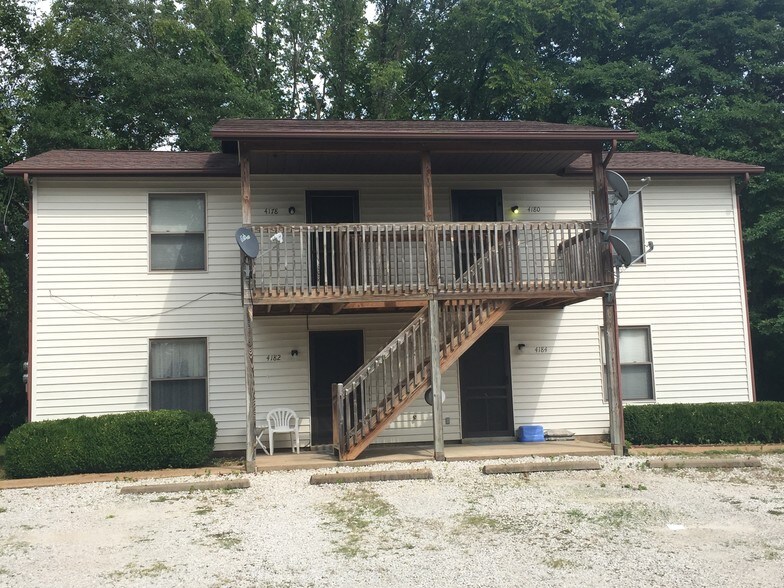 Upper Floor left Unit 4170 Jannie - 4170 Jannie Dr