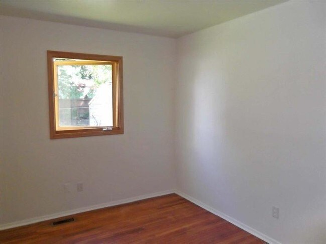 Building Photo - 2725 Brandywine Dr