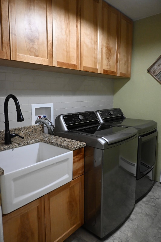 Building Photo - 18920 Eaglewood Loop