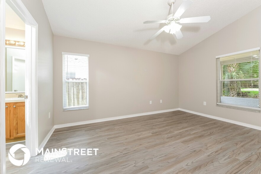 Building Photo - 828 Shell Ln