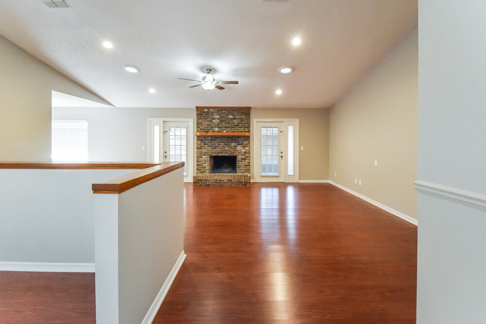 Building Photo - 704 Orchis Way