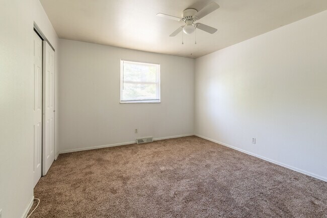 Bedroom 1 - 1681 Lonedell Rd