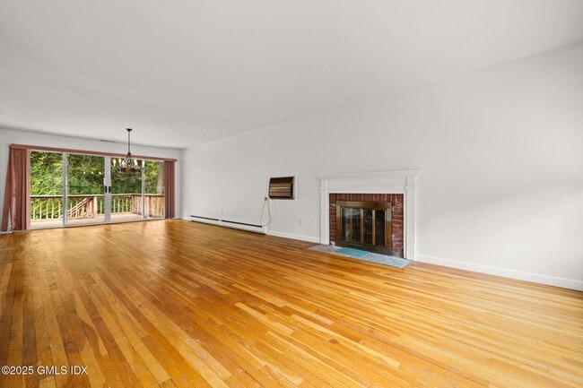 Building Photo - 37 Windsor Ln