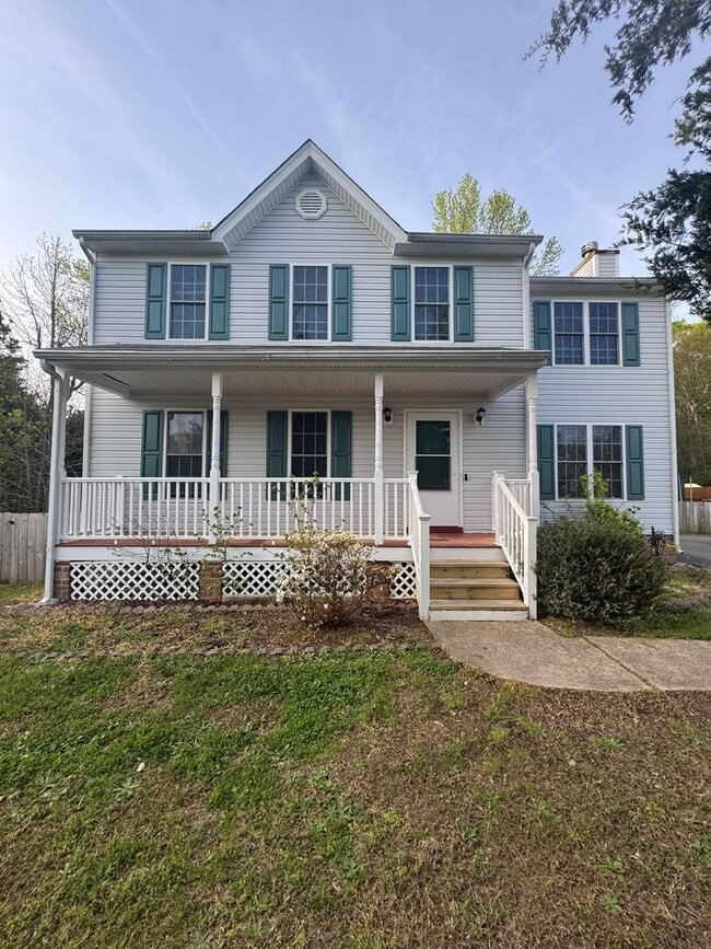 Building Photo - Move-in Ready! Beautifully Updated 4 Bedroom, 2.5 bath Home, located on a Quiet Cul-de-Sac in N. ...