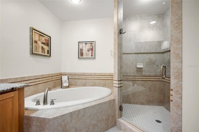 Building Photo - 1375 Beach Rd