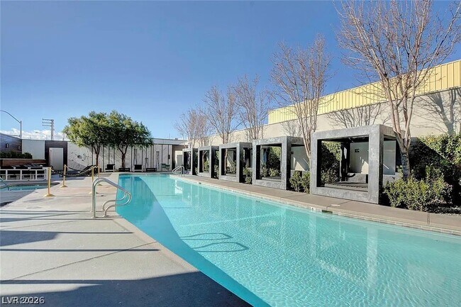 Building Photo - 4471 Dean Martin Dr