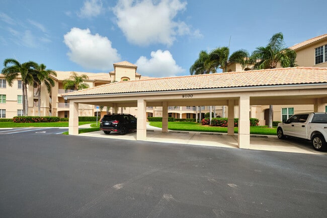Building Photo - 9100 Southmont Cove