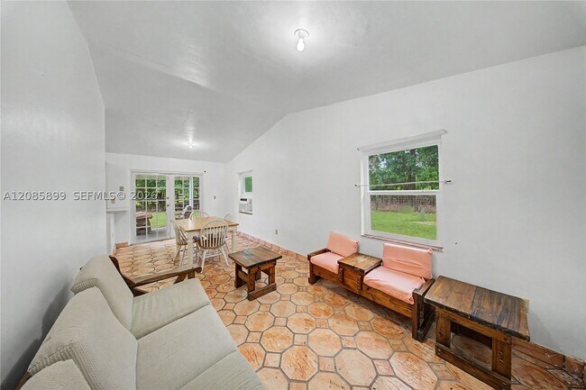 Building Photo - 15365 SW 206th Ave