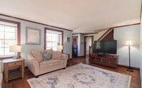 Building Photo - 711 Jonathan Dr