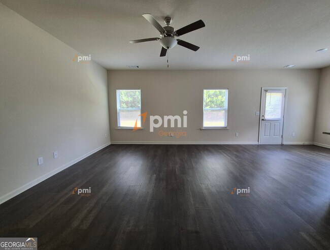 Building Photo - 115 Foley Dr