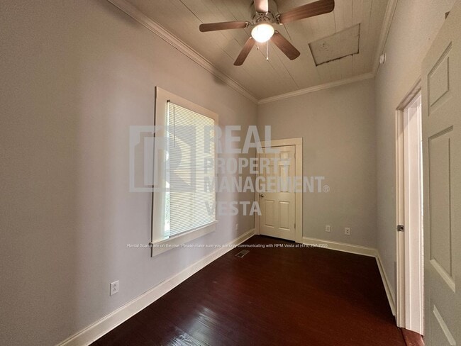 Building Photo - 1227 Calhoun St