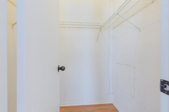 Building Photo - 504 Purple Sage Dr